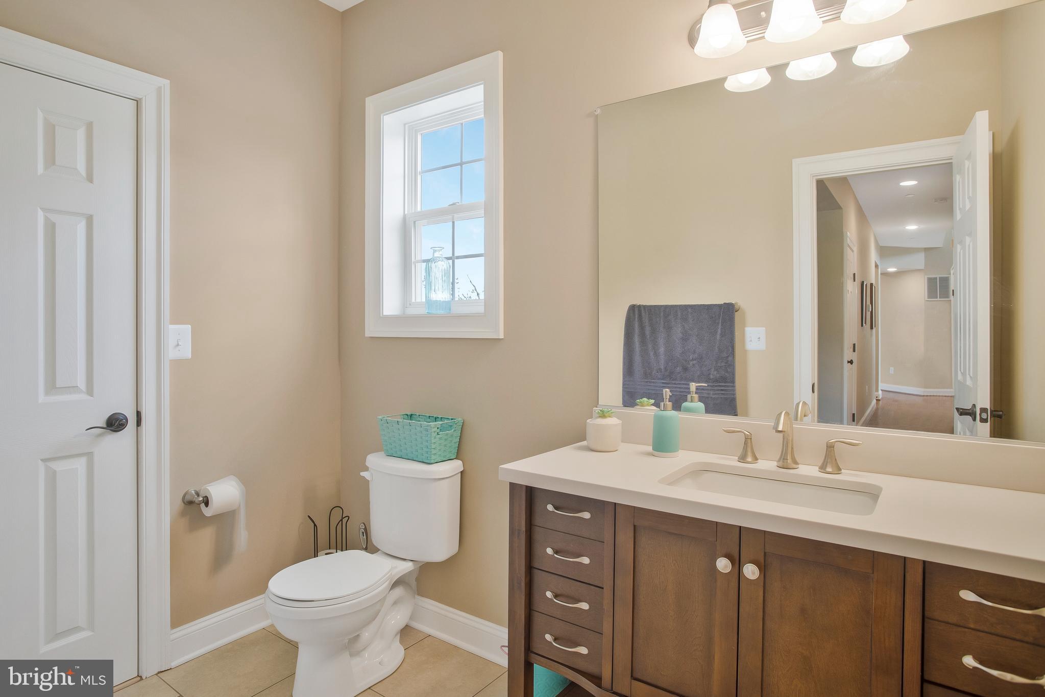 8910 Old Frederick Road Ellicott City, MD 21043 - Photo 27 of 75