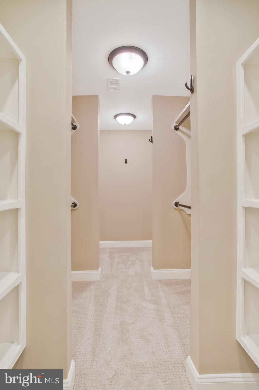 8910 Old Frederick Road Ellicott City, MD 21043 - Photo 36 of 75