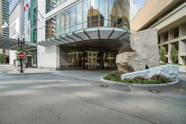 $16,500 | 1 Dalton Street, Unit 5203, Boston, MA 02115