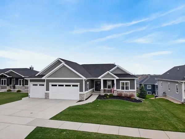 $725,000 | 6569 Norski Court, Windsor, WI 53598