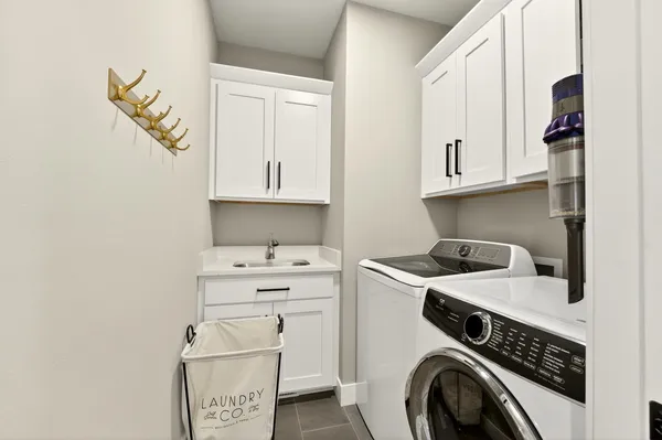 $725,000 | 6569 Norski Court, Windsor, WI 53598