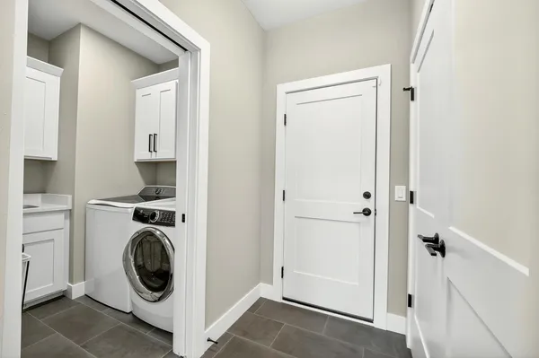 $725,000 | 6569 Norski Court, Windsor, WI 53598