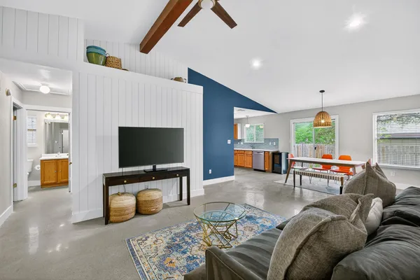 $3,400 | 1182 Waller Street, Austin, TX 78702