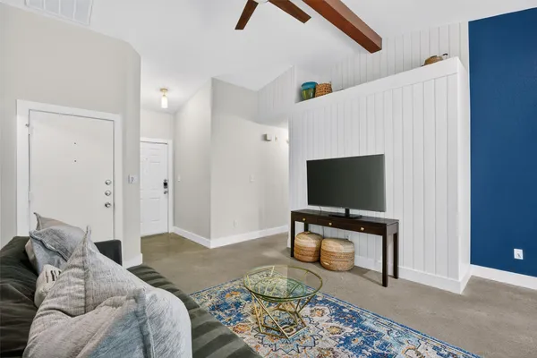 $3,400 | 1182 Waller Street, Austin, TX 78702