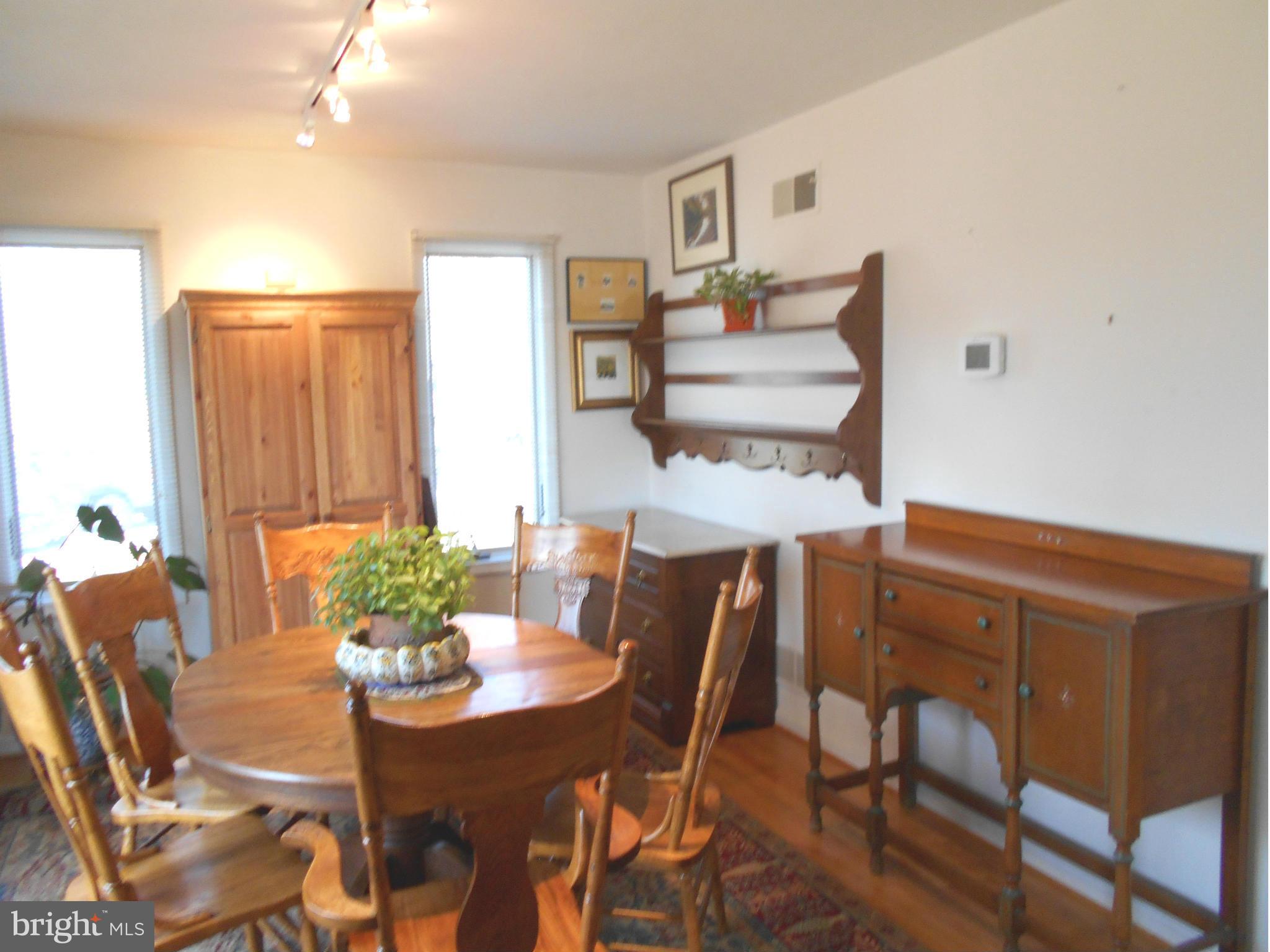 1902 Ridgewood Court Hampstead, MD 21074 - Photo 14 of 24 DINING AREA NOW-COULD BE FAMILY ROOM