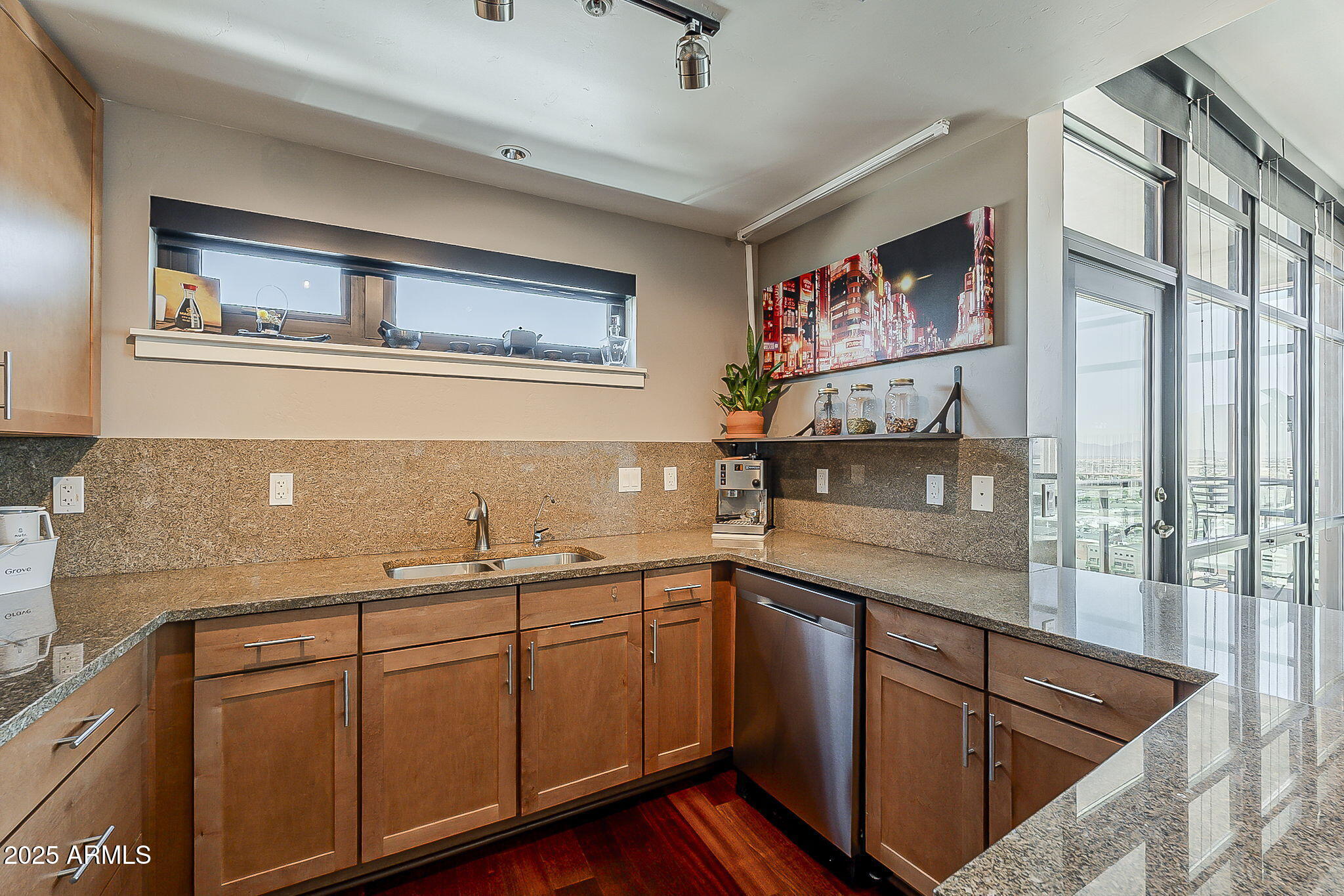 310 South 4th Street, Unit 1601 Phoenix, AZ 85004 - Photo 11 of 55 12-web-or-mls-4th St-12