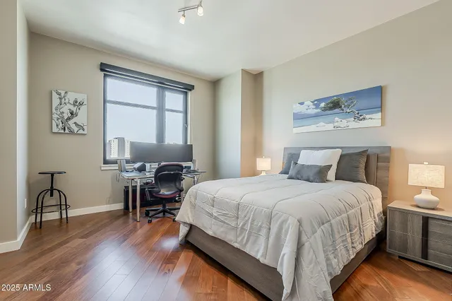 $558,104 | 310 South 4th Street, Unit 1601, Phoenix, AZ 85004