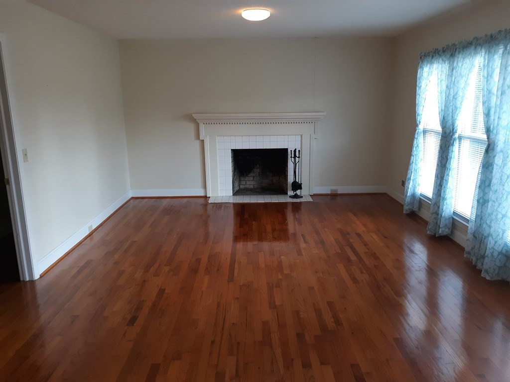 5734 Springfield Road Williston, SC 29853 - Photo 5 of 33 Gallery Image 5