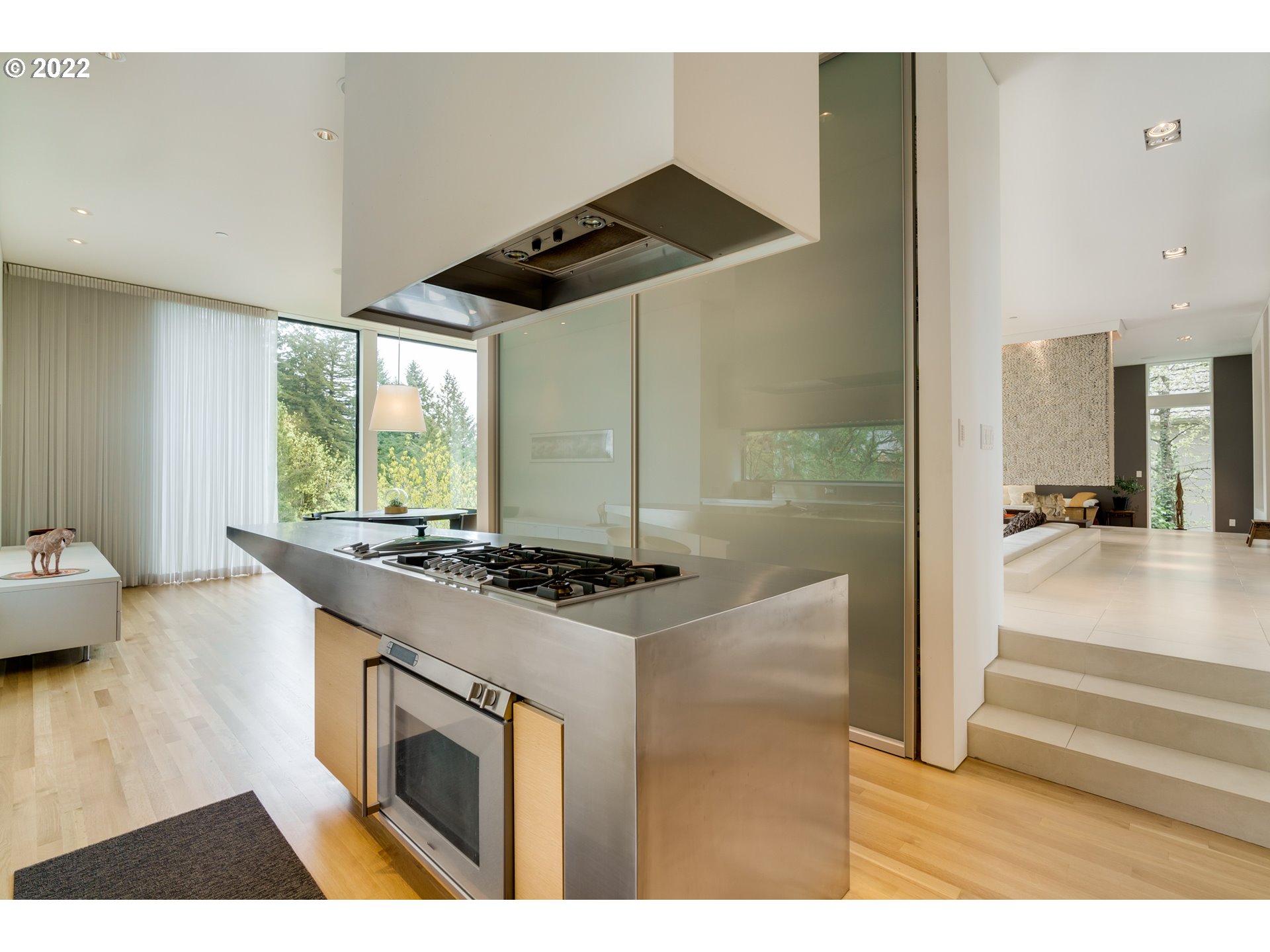 2952 Southwest Fairmount Boulevard Portland, OR 97239 - Photo 16 of 32 Gallery Image 16
