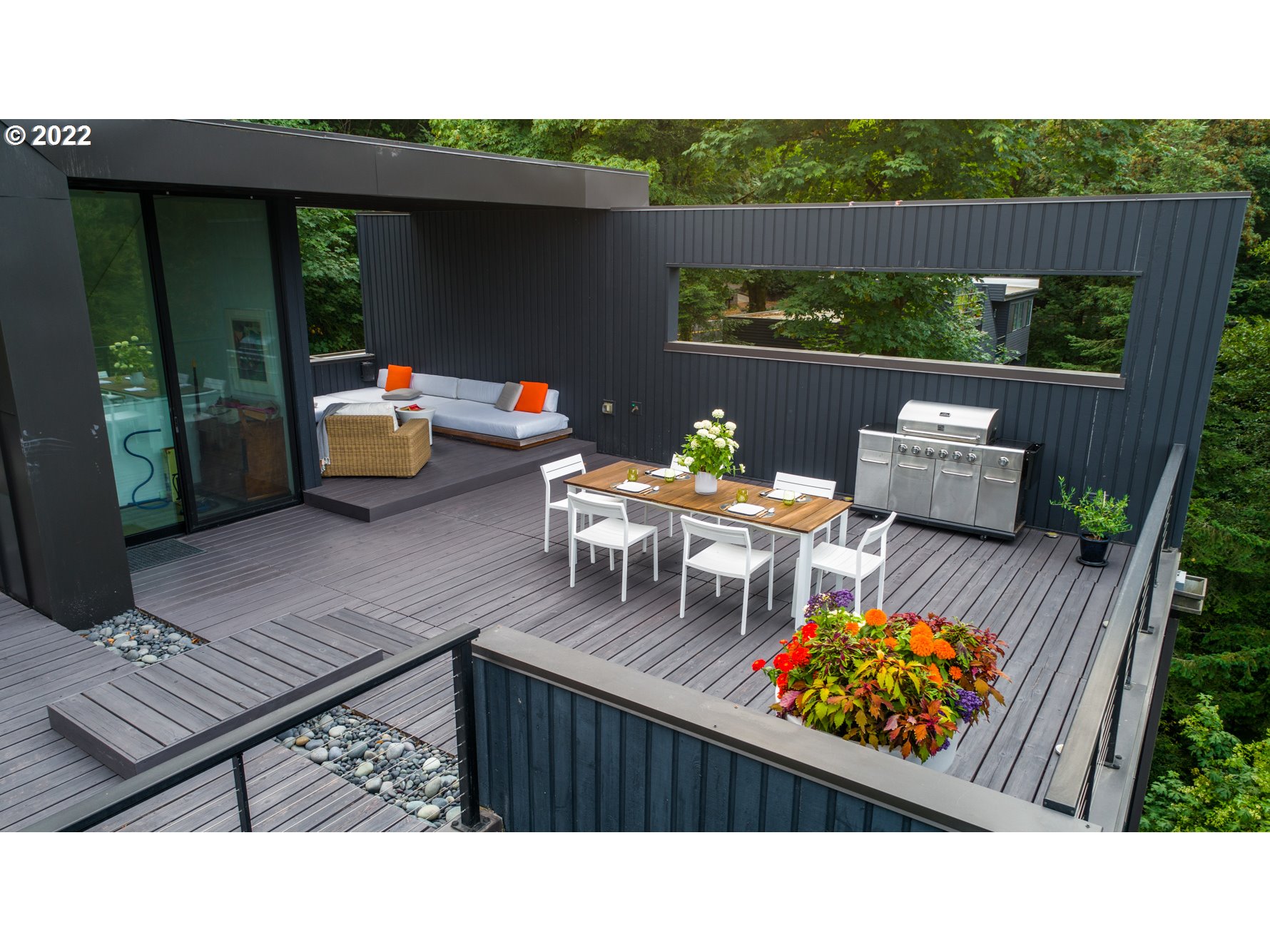 2952 Southwest Fairmount Boulevard Portland, OR 97239 - Photo 29 of 32 Gallery Image 29