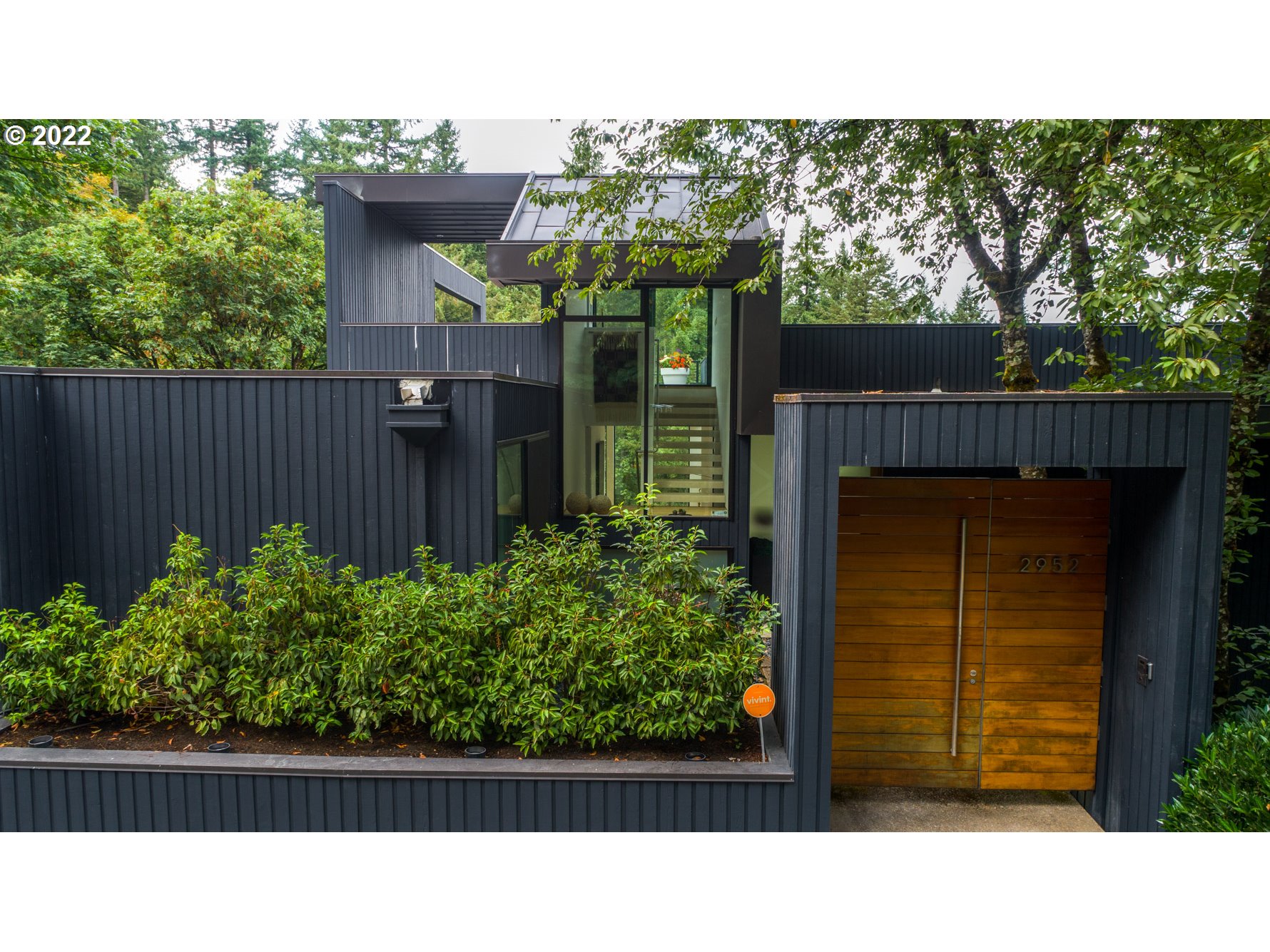2952 Southwest Fairmount Boulevard Portland, OR 97239 - Photo 3 of 32 Gallery Image 3