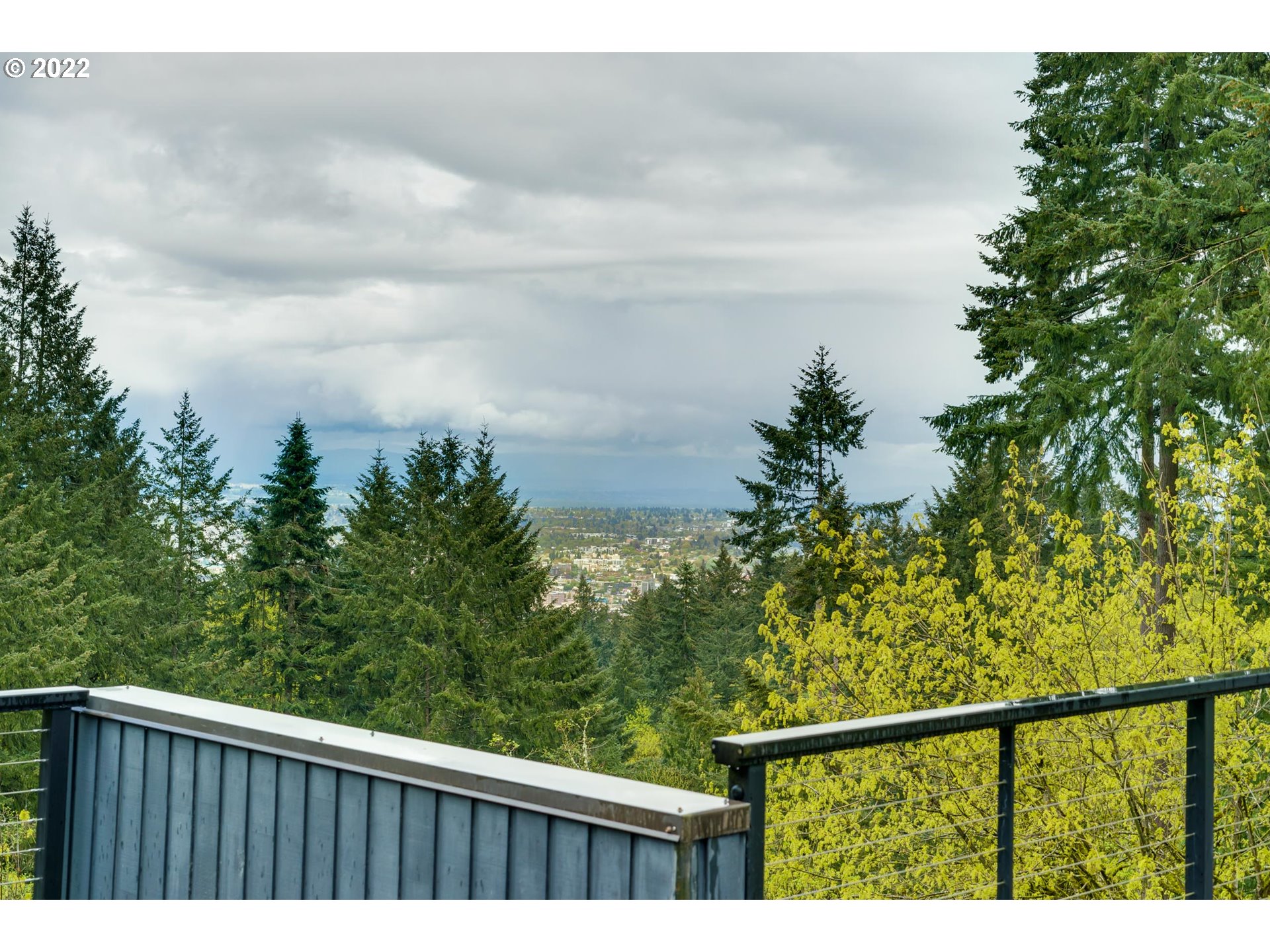 2952 Southwest Fairmount Boulevard Portland, OR 97239 - Photo 31 of 32 Gallery Image 31