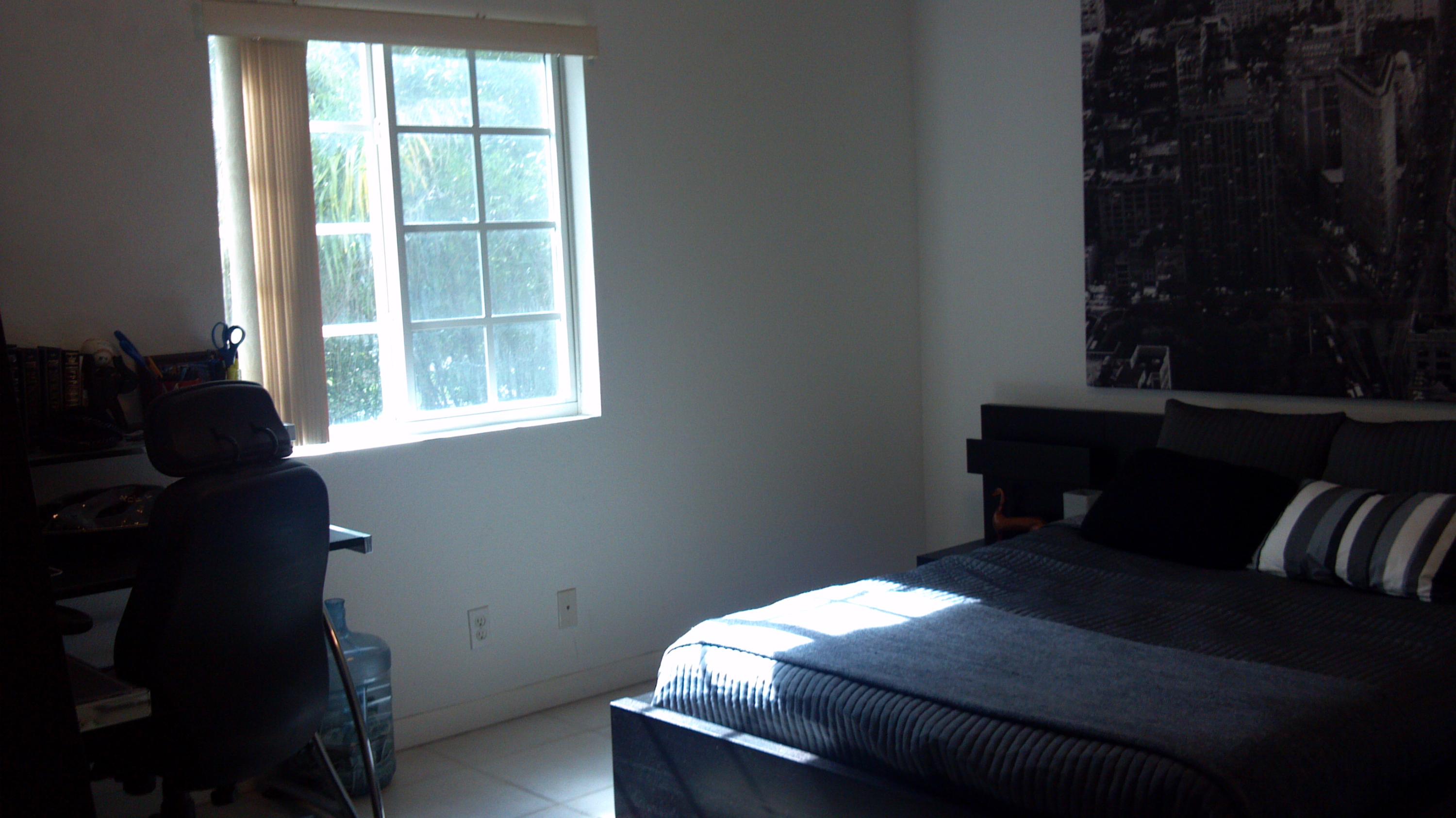 4802 Washington Street, Unit 14 Hollywood, FL 33021 - Photo 5 of 12 Master Bedroom