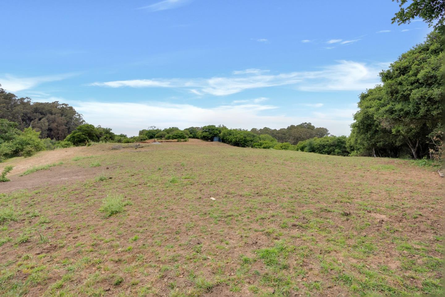 238 Pioneer Road Watsonville, CA 95076 - Photo 12 of 26 Gallery Image 12