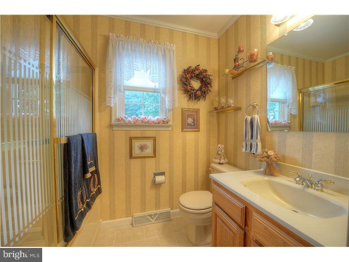 918 Route 537 Cream Ridge, NJ 08514 - Photo 17 of 25 Gallery Image 17