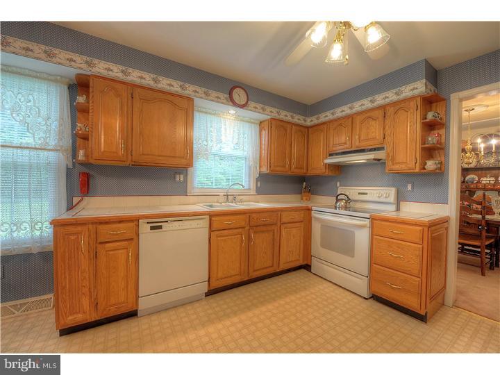 918 Route 537 Cream Ridge, NJ 08514 - Photo 8 of 25 Gallery Image 8