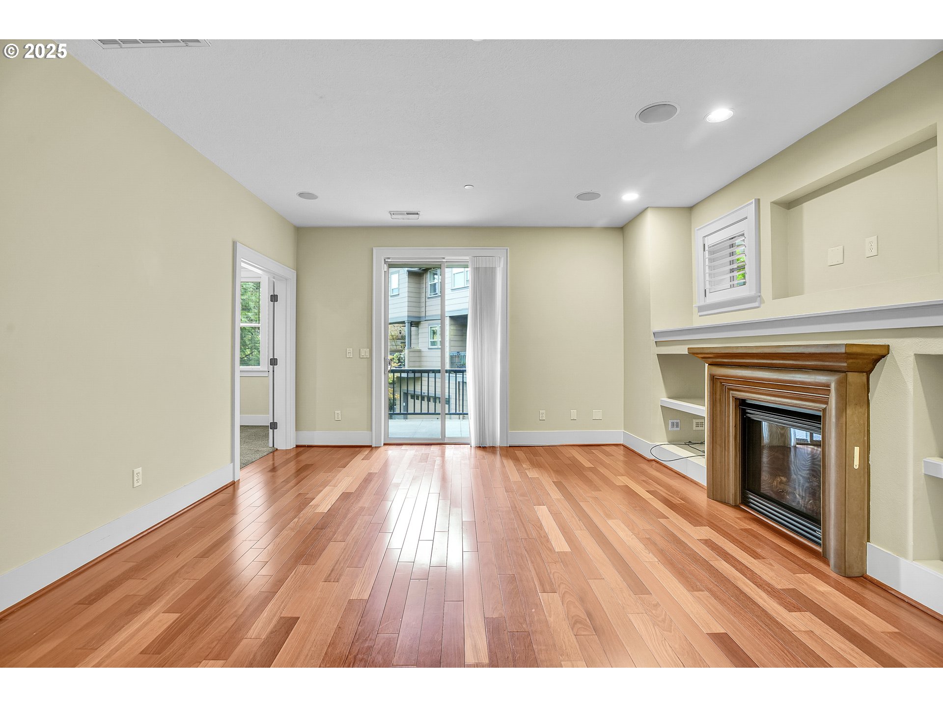 10441 Southwest Windwood Way Portland, OR 97225 - Photo 12 of 48