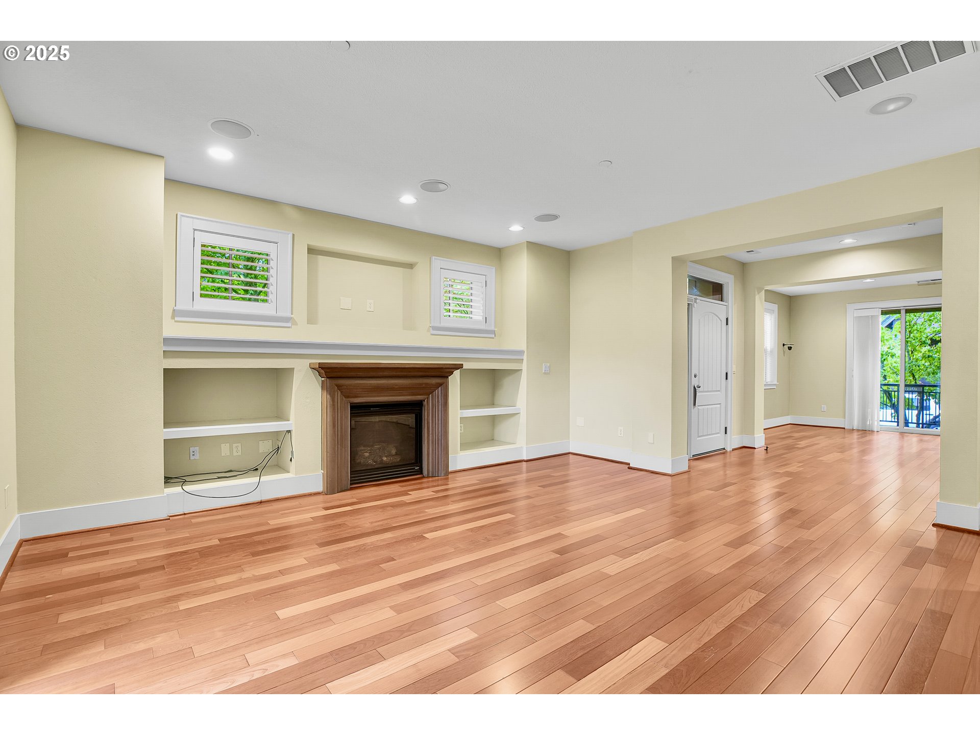 10441 Southwest Windwood Way Portland, OR 97225 - Photo 15 of 48