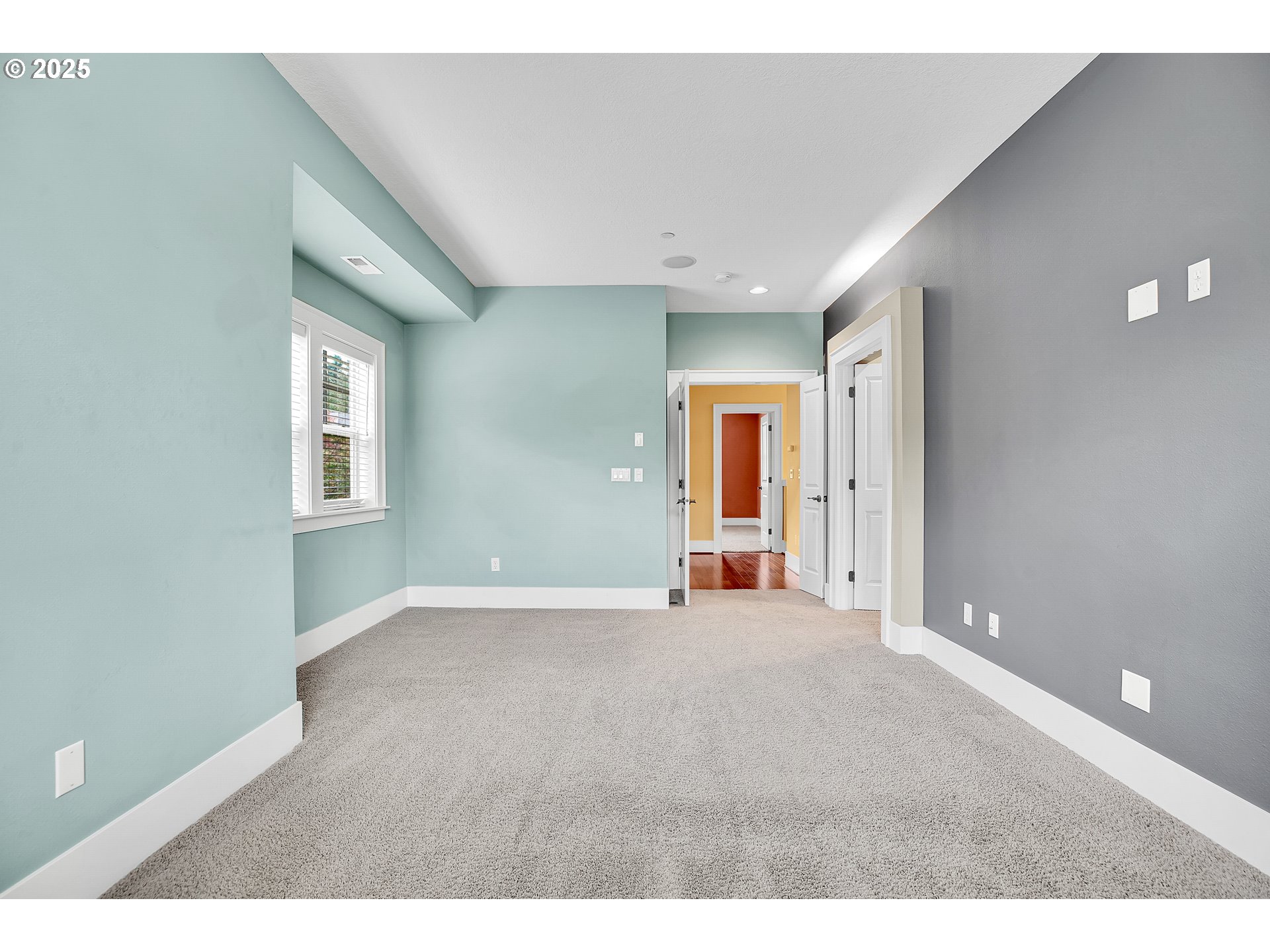 10441 Southwest Windwood Way Portland, OR 97225 - Photo 18 of 48