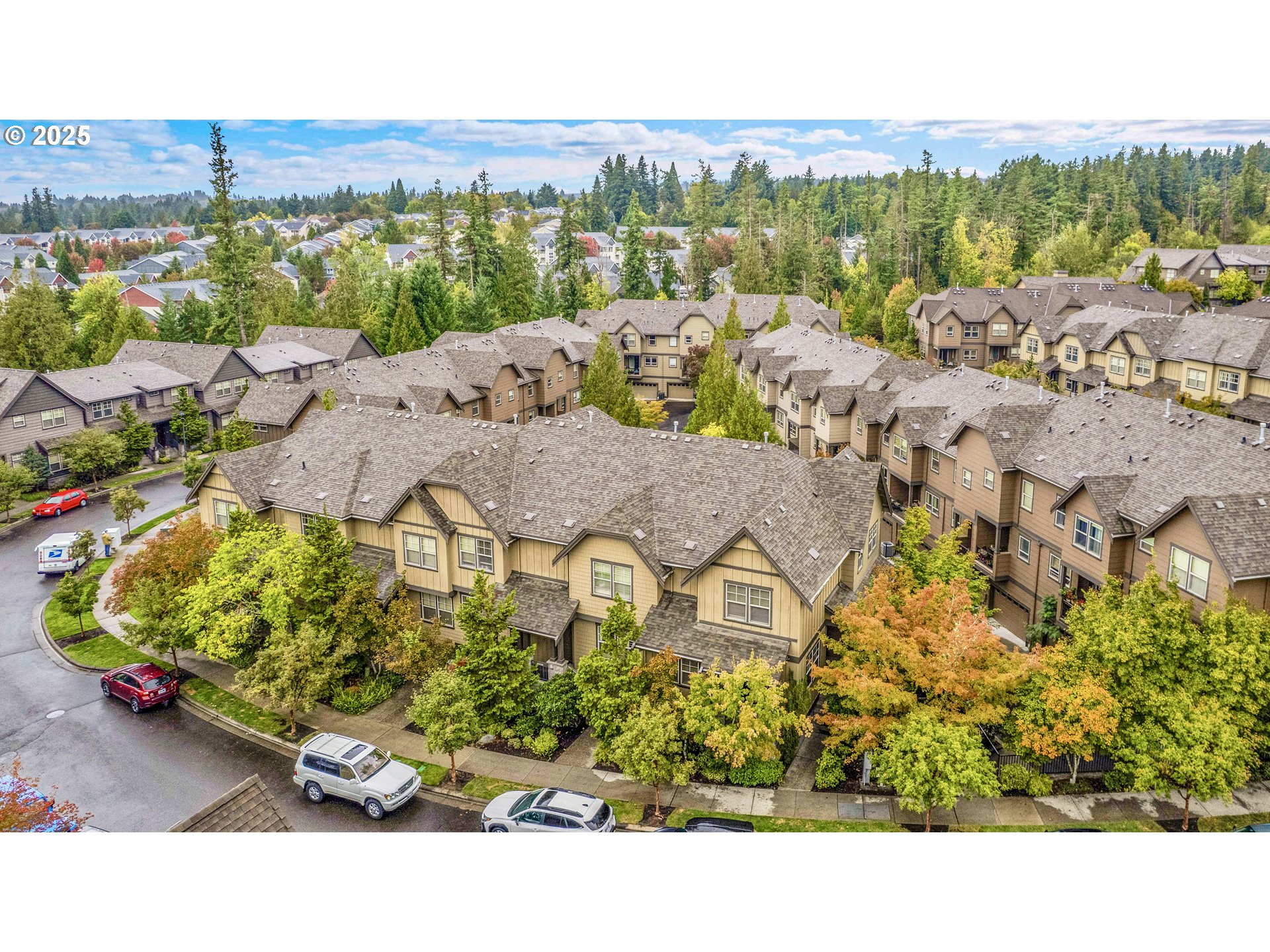 10441 Southwest Windwood Way Portland, OR 97225 - Photo 3 of 48