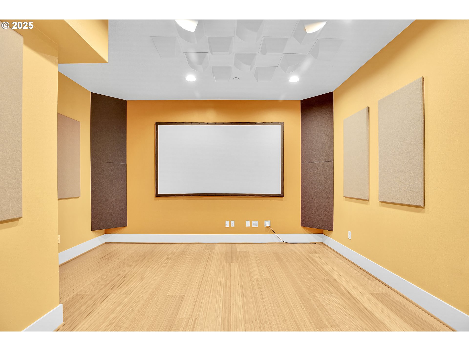 10441 Southwest Windwood Way Portland, OR 97225 - Photo 33 of 48