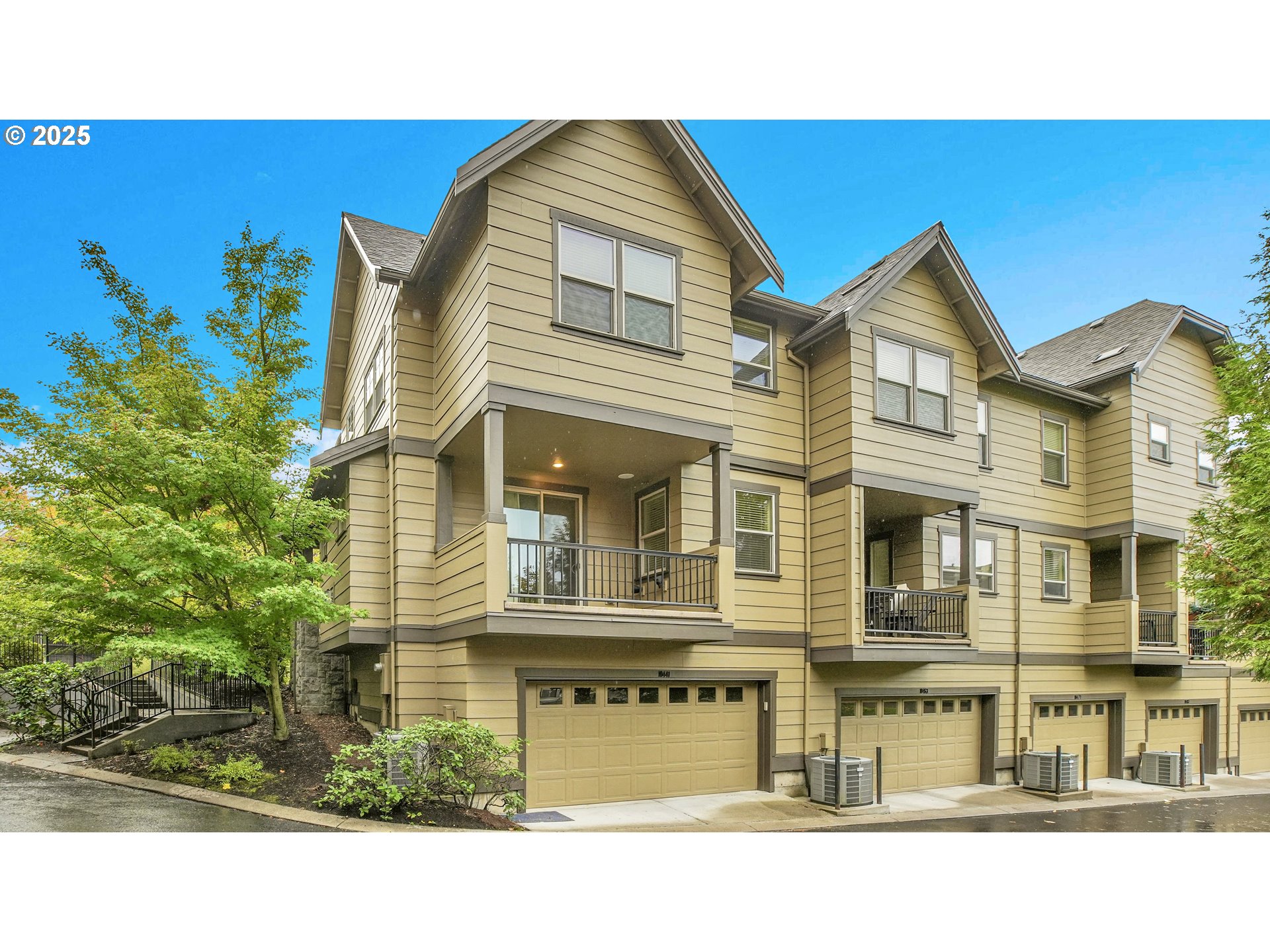 10441 Southwest Windwood Way Portland, OR 97225 - Photo 35 of 48