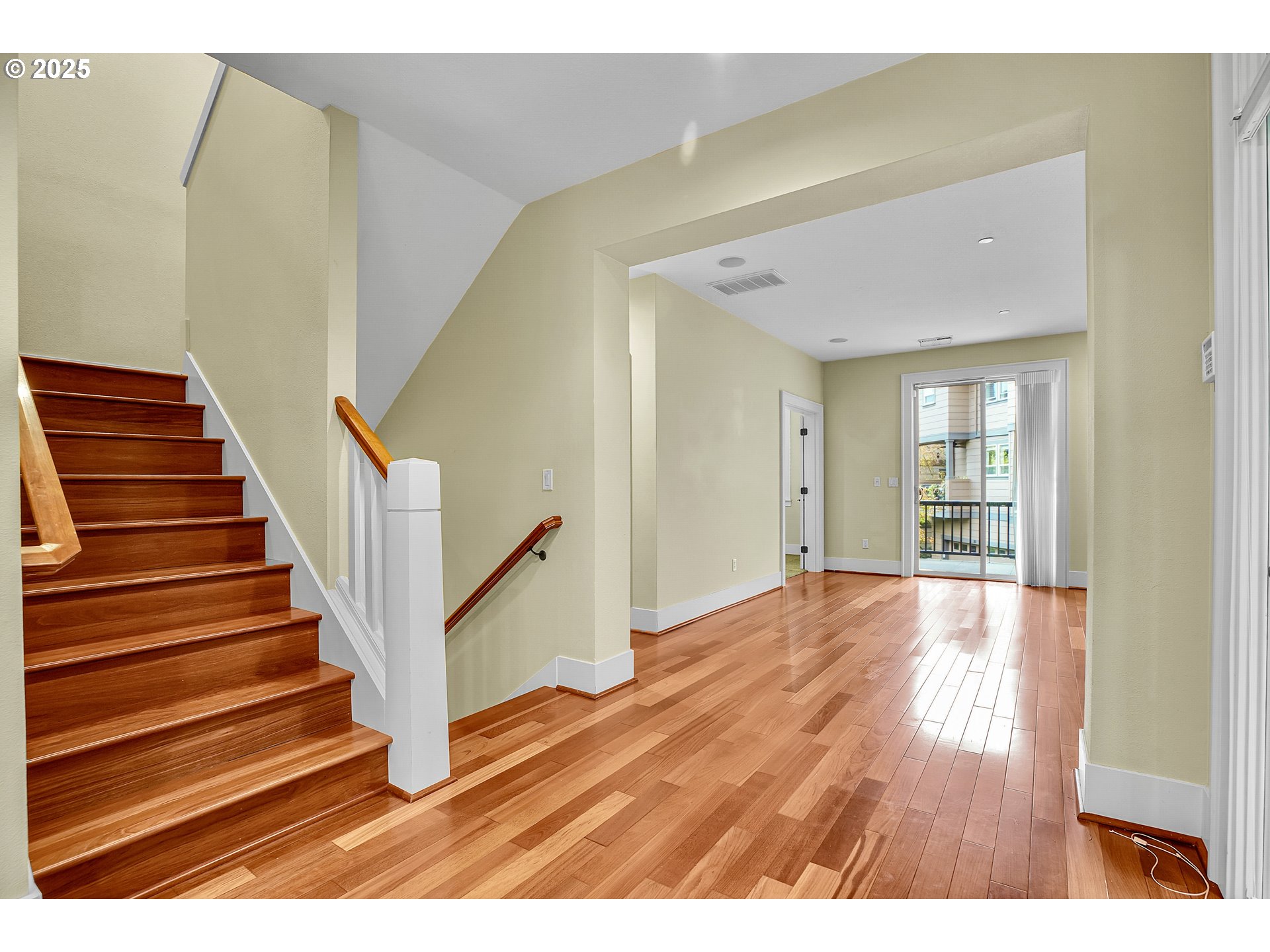 10441 Southwest Windwood Way Portland, OR 97225 - Photo 8 of 48