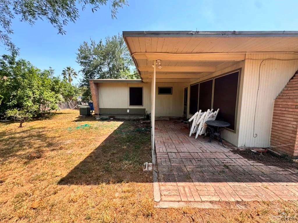 225 West Enfield Road Edinburg, TX 78539 - Photo 9 of 12 Gallery Image 9
