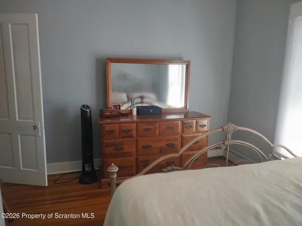 $1,150 | 1019 Delaware Street, Unit 2, Scranton, PA 18509