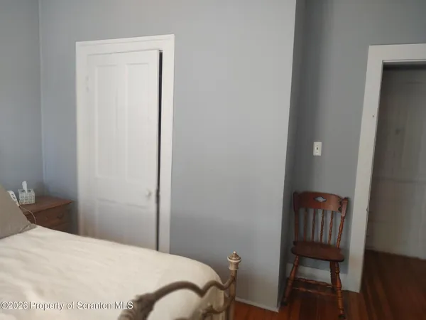 $1,150 | 1019 Delaware Street, Unit 2, Scranton, PA 18509