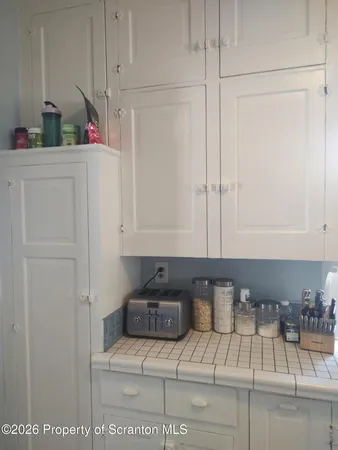 $1,150 | 1019 Delaware Street, Unit 2, Scranton, PA 18509