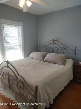 $1,150 | 1019 Delaware Street, Unit 2, Scranton, PA 18509