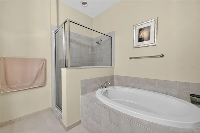 $379,900 | 10601 Lemon Creek Loop, Unit 102, Englewood, FL 34224