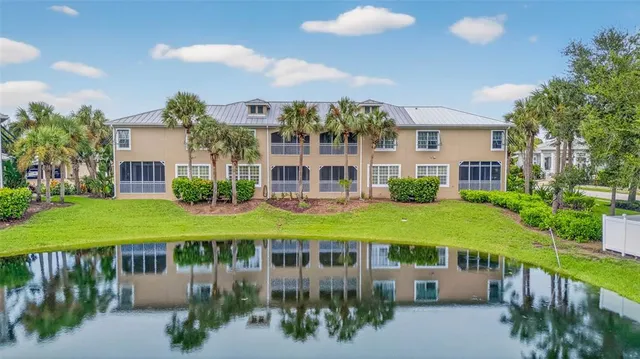 $379,900 | 10601 Lemon Creek Loop, Unit 102, Englewood, FL 34224