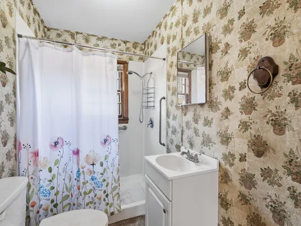 $154,900 | 137 Sunnybrook Circle, Bassett, VA 24055