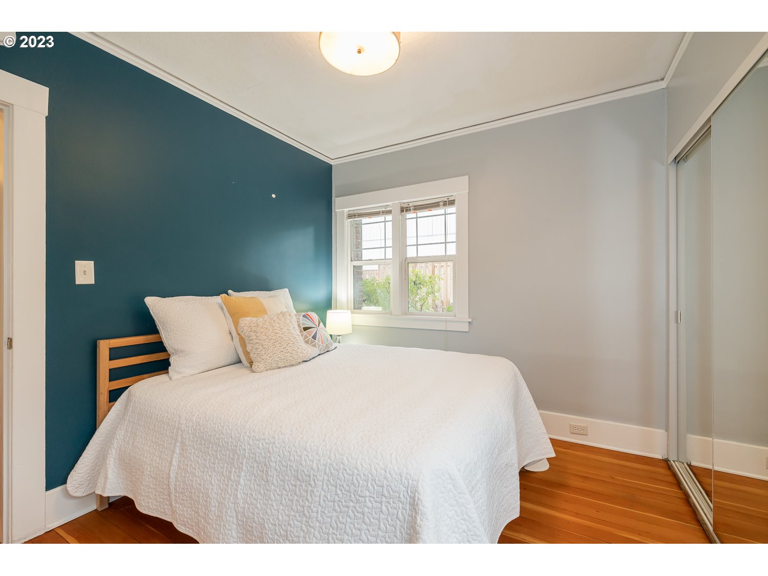 2739 Southwest Spring Garden Street Portland, OR 97219 - Photo 8 of 22 Gallery Image 8
