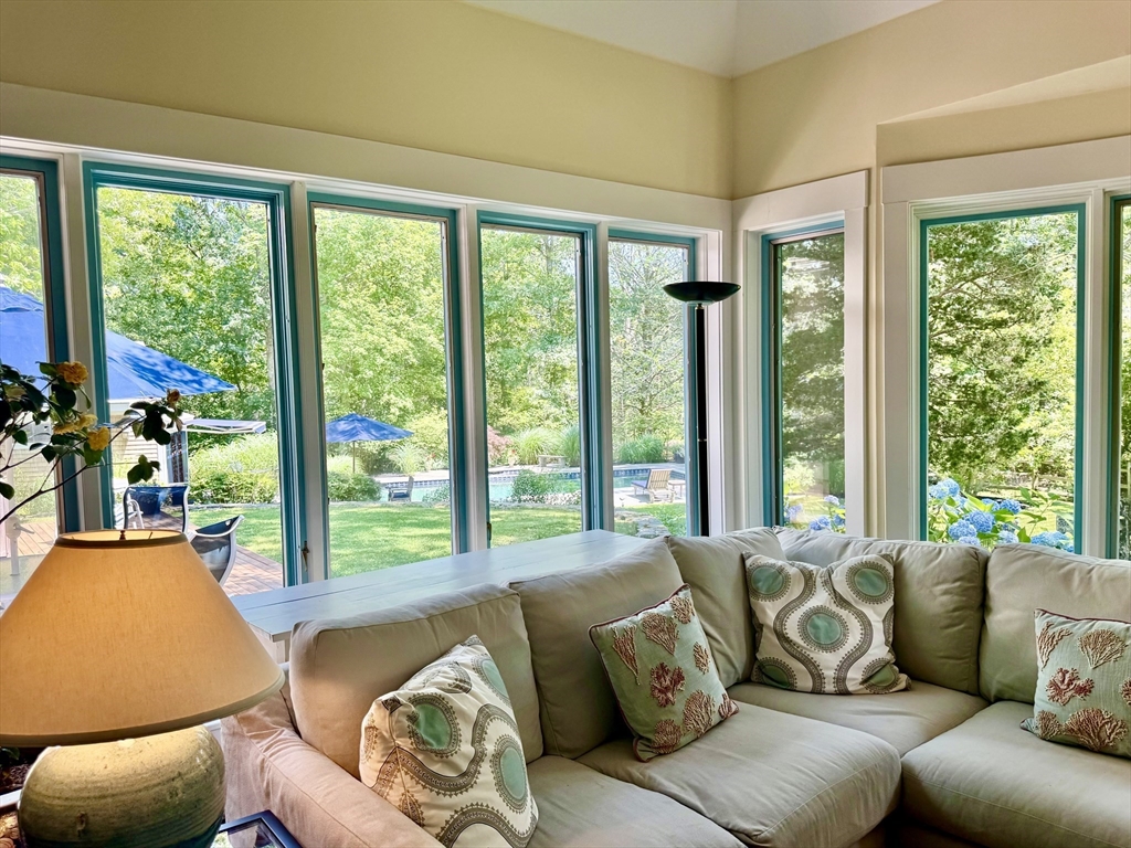 64 Christiantown Road Vineyard Haven, MA 02568 - Photo 6 of 42
