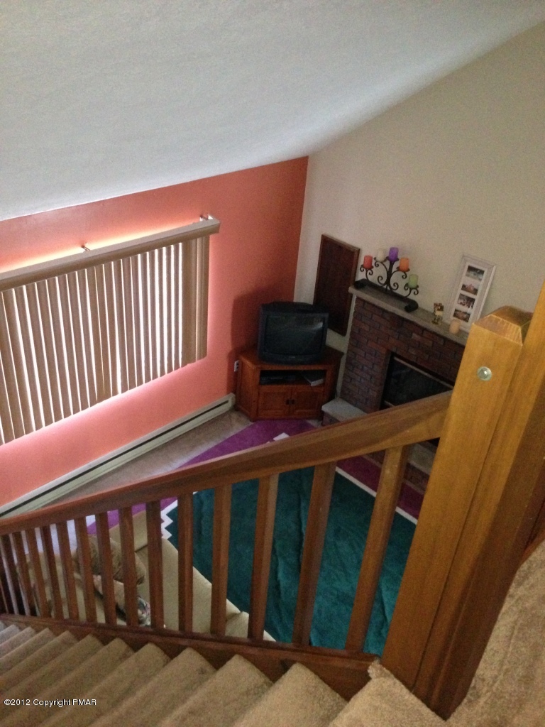 1237 Salisbury Road Bushkill, PA 18324 - Photo 11 of 11 a view of balcony with furniture