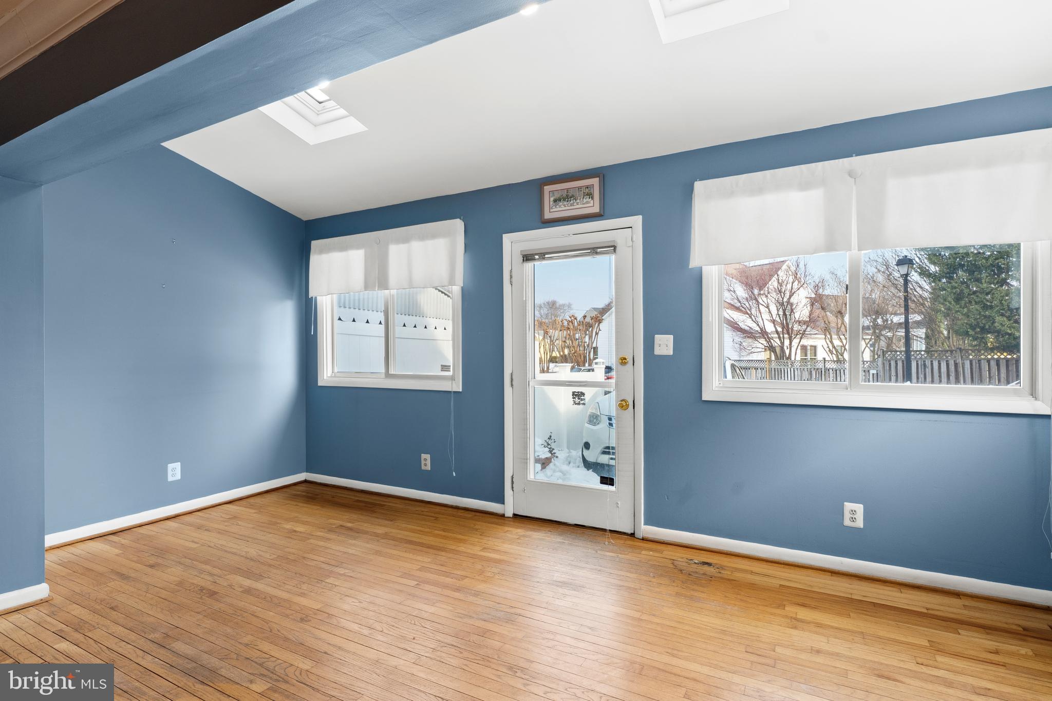 1204 Cedar Park Road, Unit 6 Annapolis, MD 21401 - Photo 8 of 51 an empty room with windows