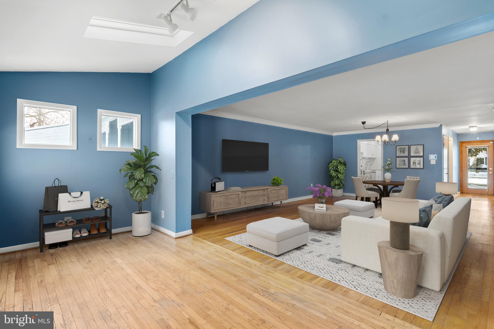 1204 Cedar Park Road, Unit 6 Annapolis, MD 21401 - Photo 9 of 51 a living room with furniture and a flat screen tv