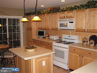 162 Coburn Road Pennington, NJ 08534 - Photo 4 of 12 Kitchen