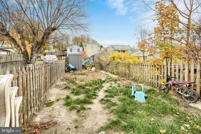 a view of outdoor space yard and patio