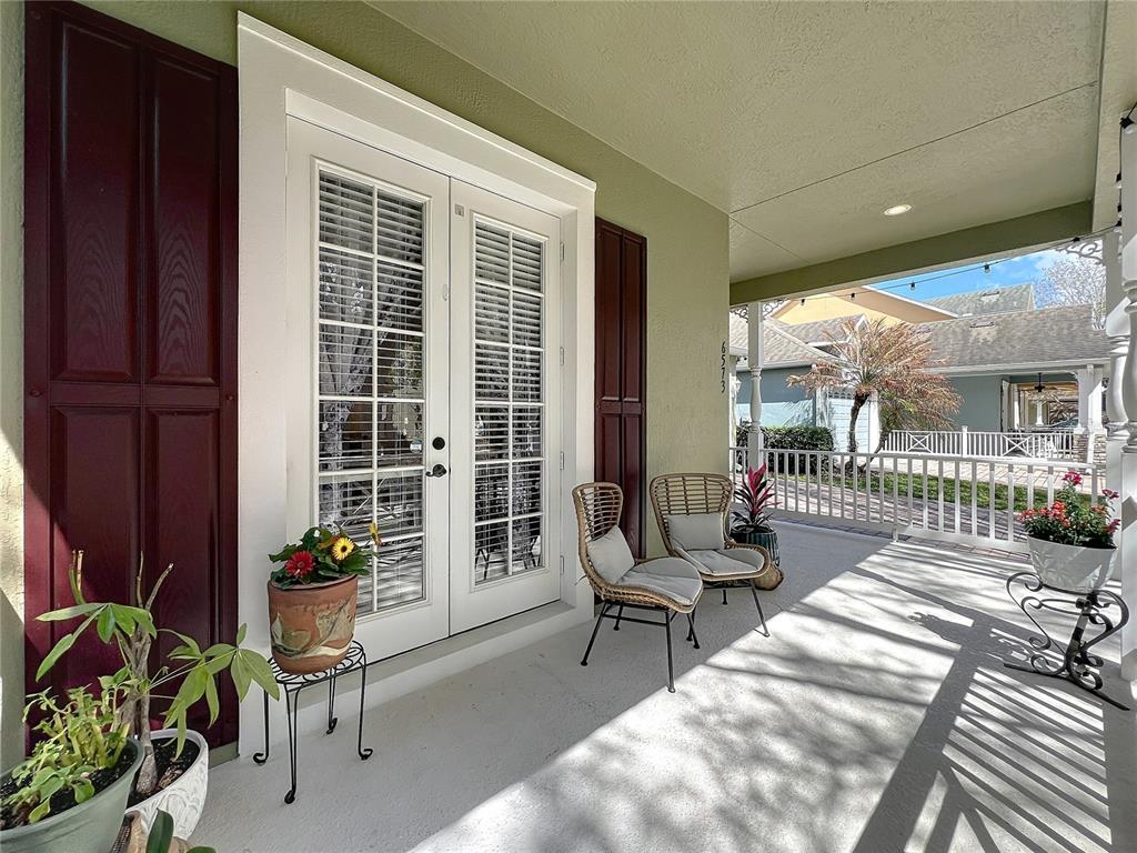 6573 Helmsley Circle Windermere, FL 34786 - Photo 6 of 54 a living room filled with furniture