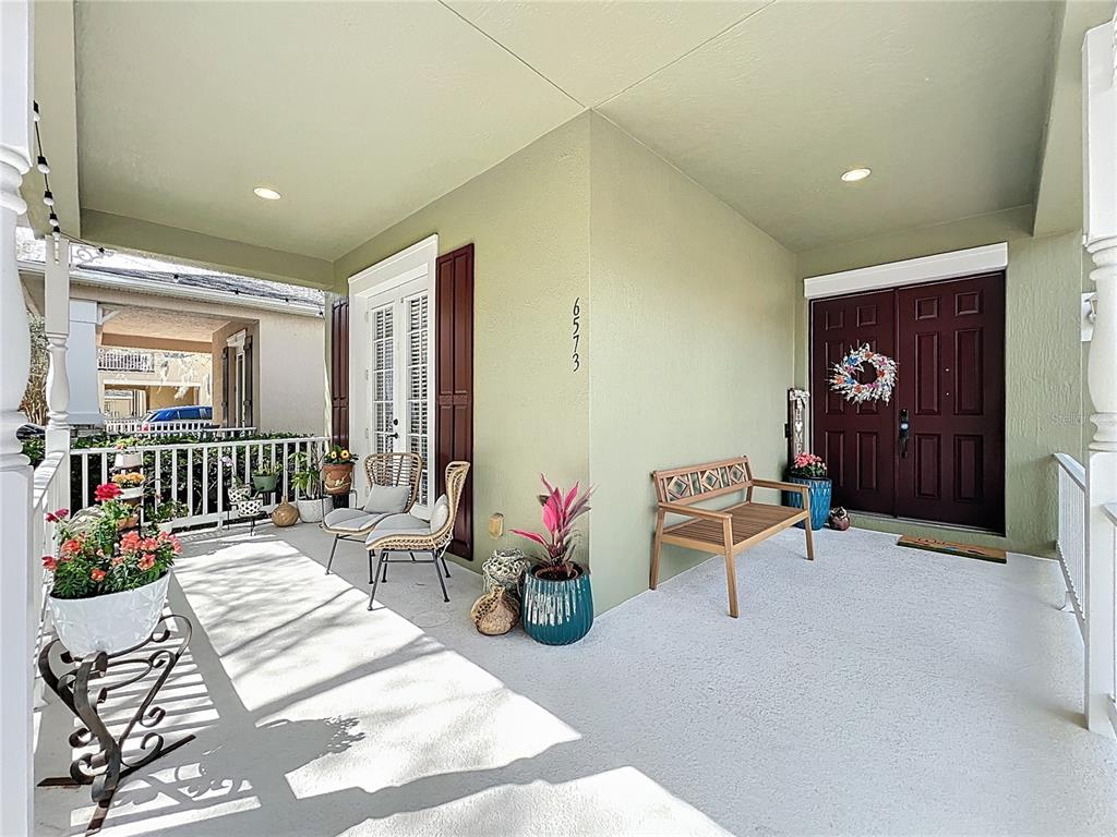 6573 Helmsley Circle Windermere, FL 34786 - Photo 7 of 54 a living room with furniture