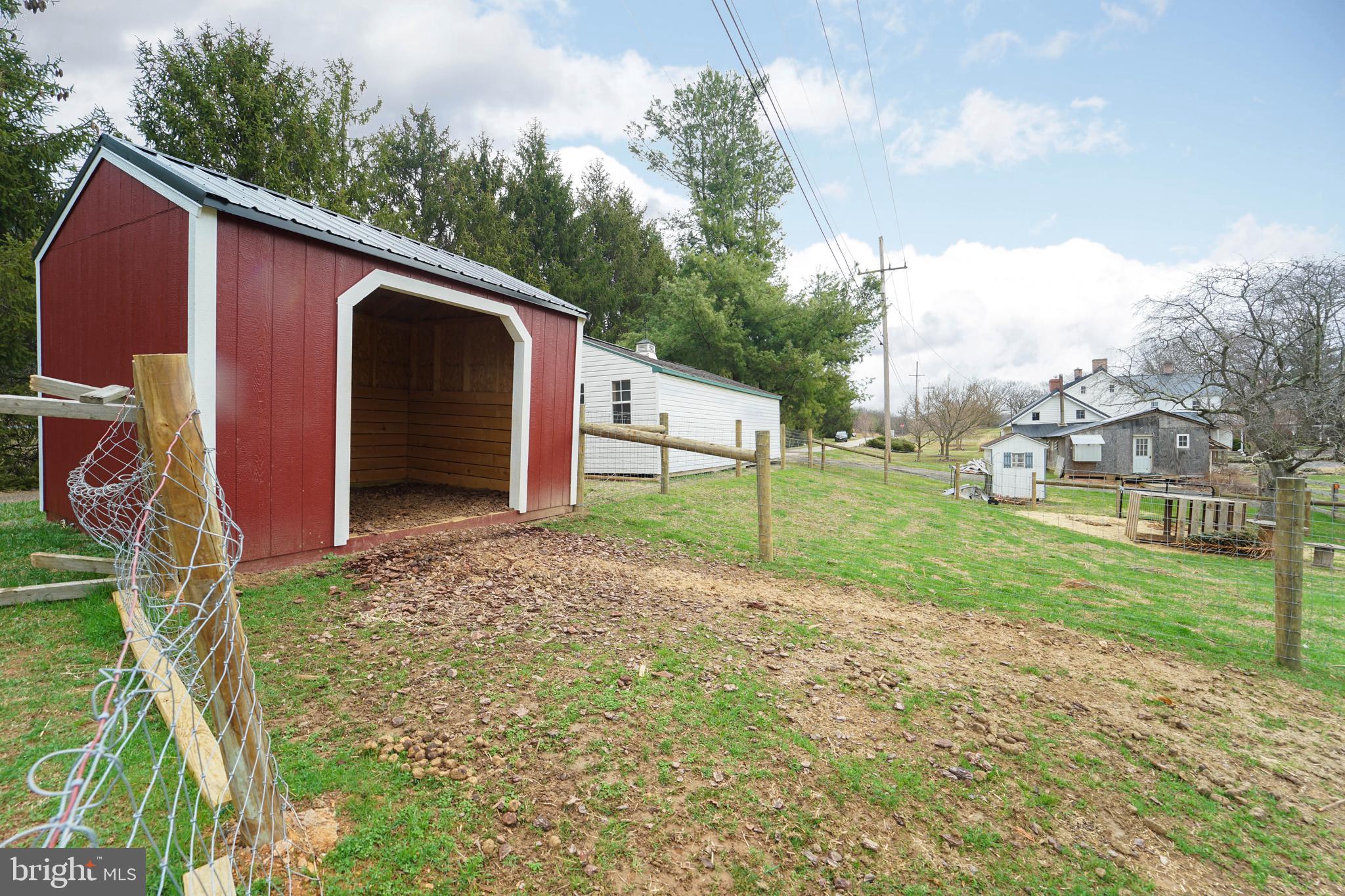 15539 Liberty Road Mount Airy, MD 21771 - Photo 37 of 68 a view of backyard with tree