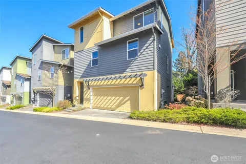 $1,150,000 | 14610 36th Avenue Northeast, Lake Forest Park, WA 98155