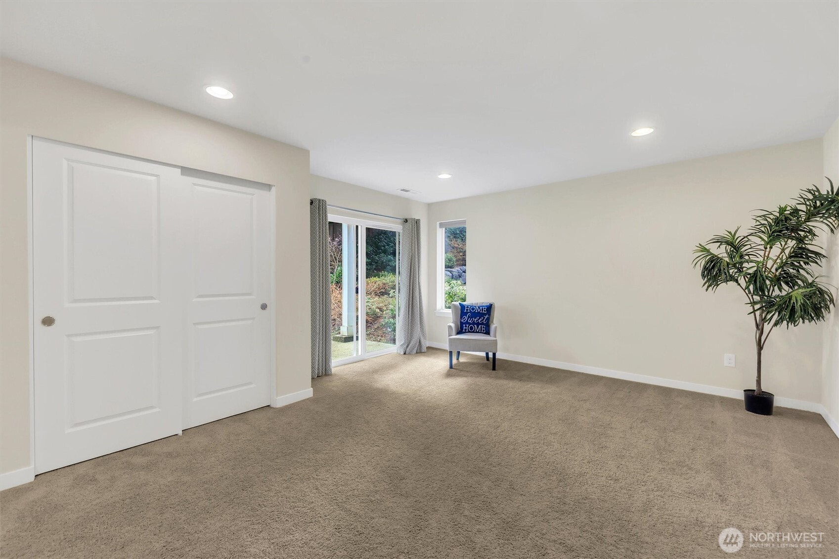 14610 36th Avenue Northeast Lake Forest Park, WA 98155 - Photo 23 of 37