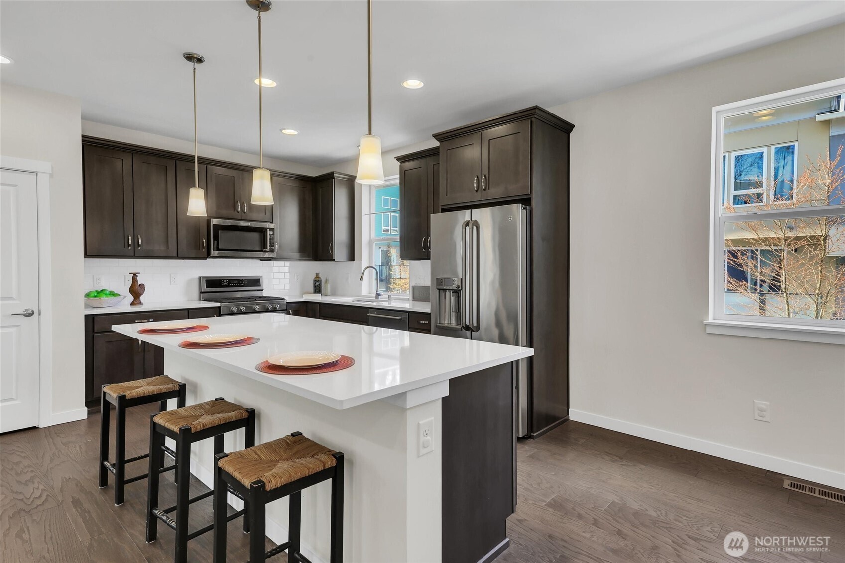 14610 36th Avenue Northeast Lake Forest Park, WA 98155 - Photo 5 of 37