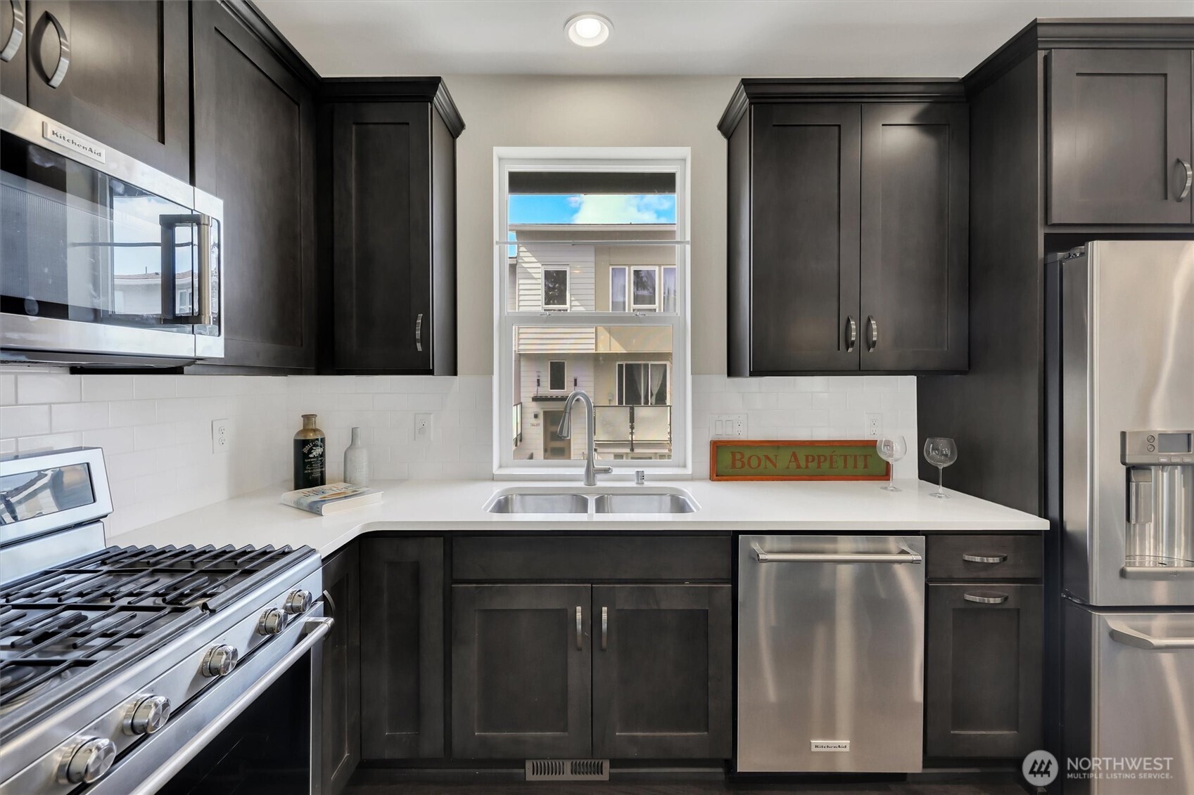 14610 36th Avenue Northeast Lake Forest Park, WA 98155 - Photo 7 of 37