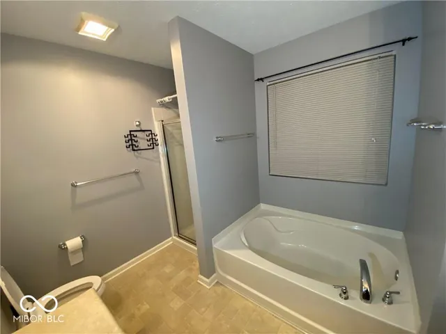 $2,450 | 5221 Bombay Drive, Indianapolis, IN 46239